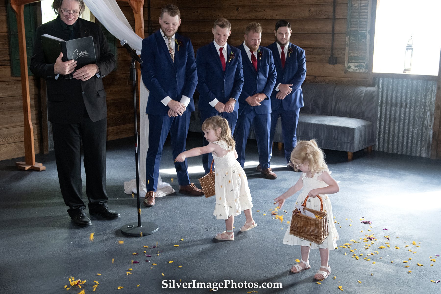 Cecil Creek Farm Wedding Officiant - Photo by Silver Image Photography