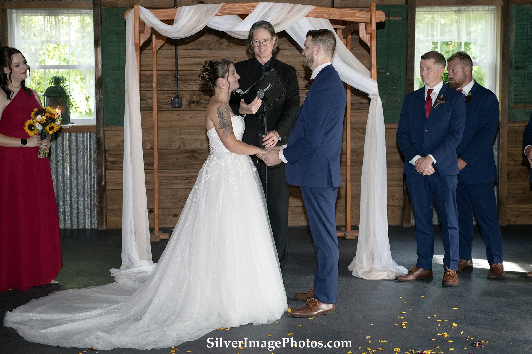Cecil Creek Farm Wedding Officiant - Photo by Silver Image Photography
